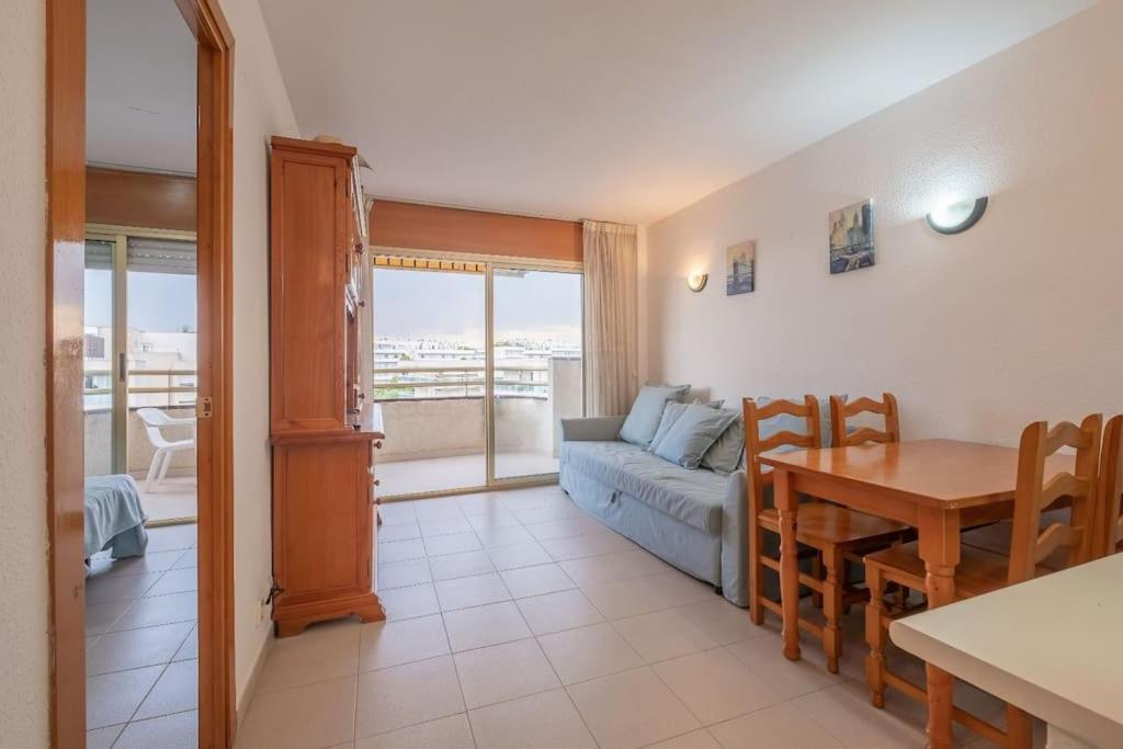 Apartamento En Salou Con 3 Piscinas Junto A Port Aventura Luaran gambar